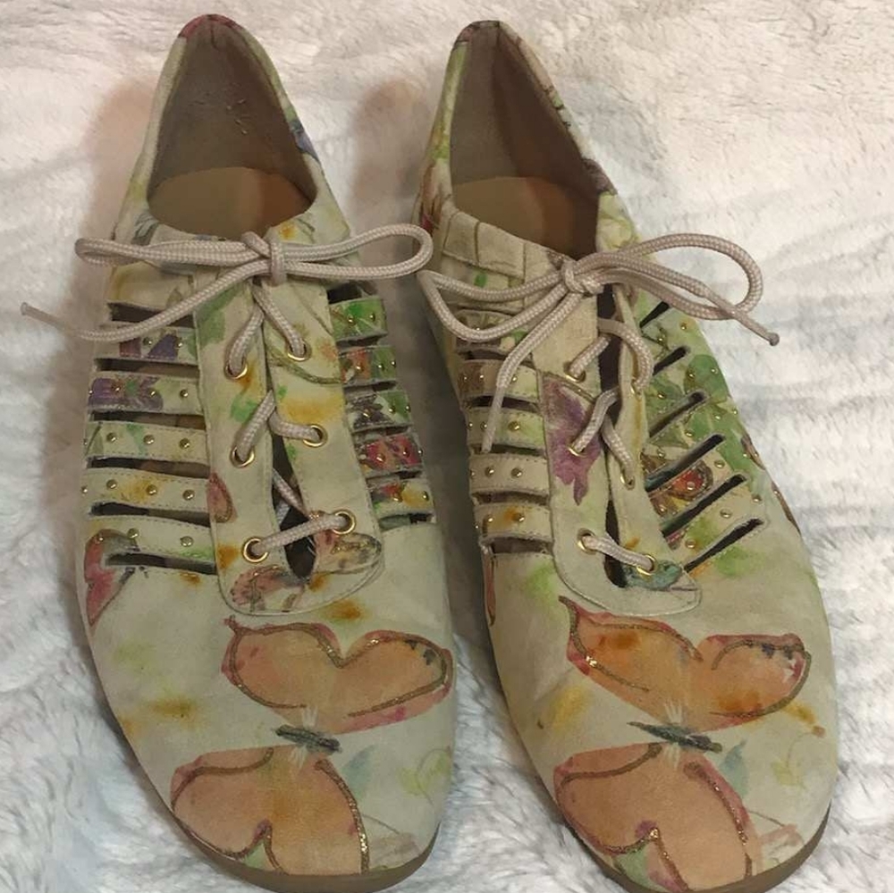 Stuart Weitzman shoes